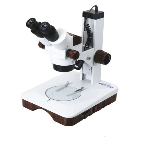 Estereoscopio Binocular Com Zoom - Aumento 7x - 67,5x